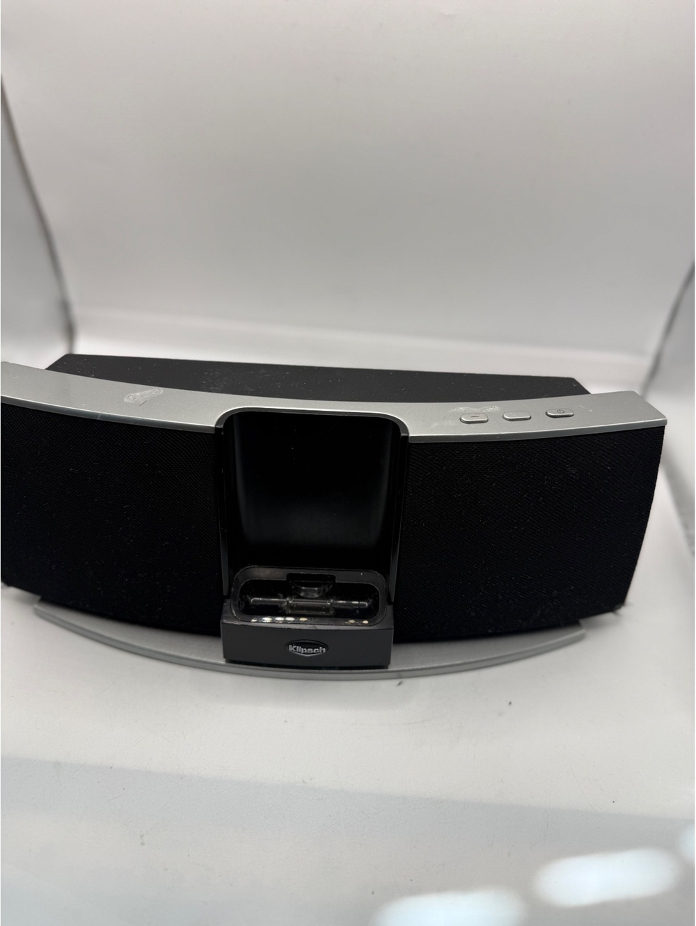 Klipsch iGroove SXT Compact Audio System Dock